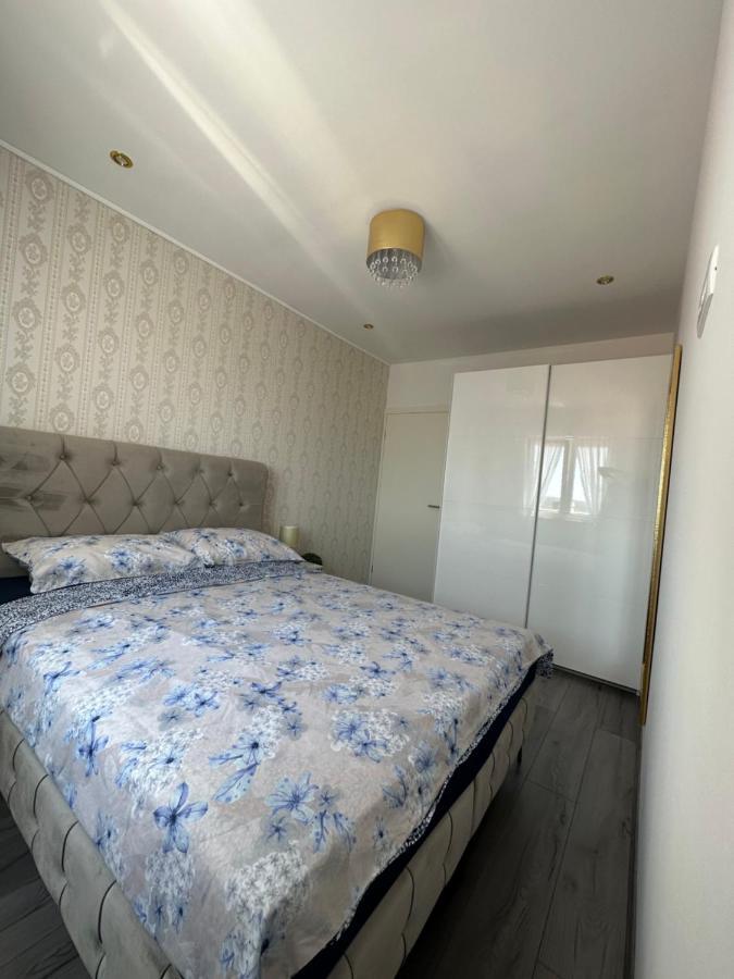 Bellevue Appartement Crikvenica Buitenkant foto