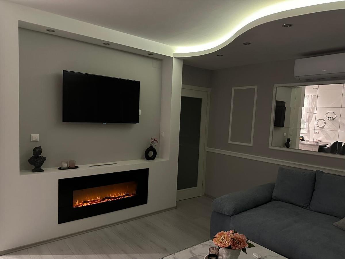 Bellevue Appartement Crikvenica Buitenkant foto